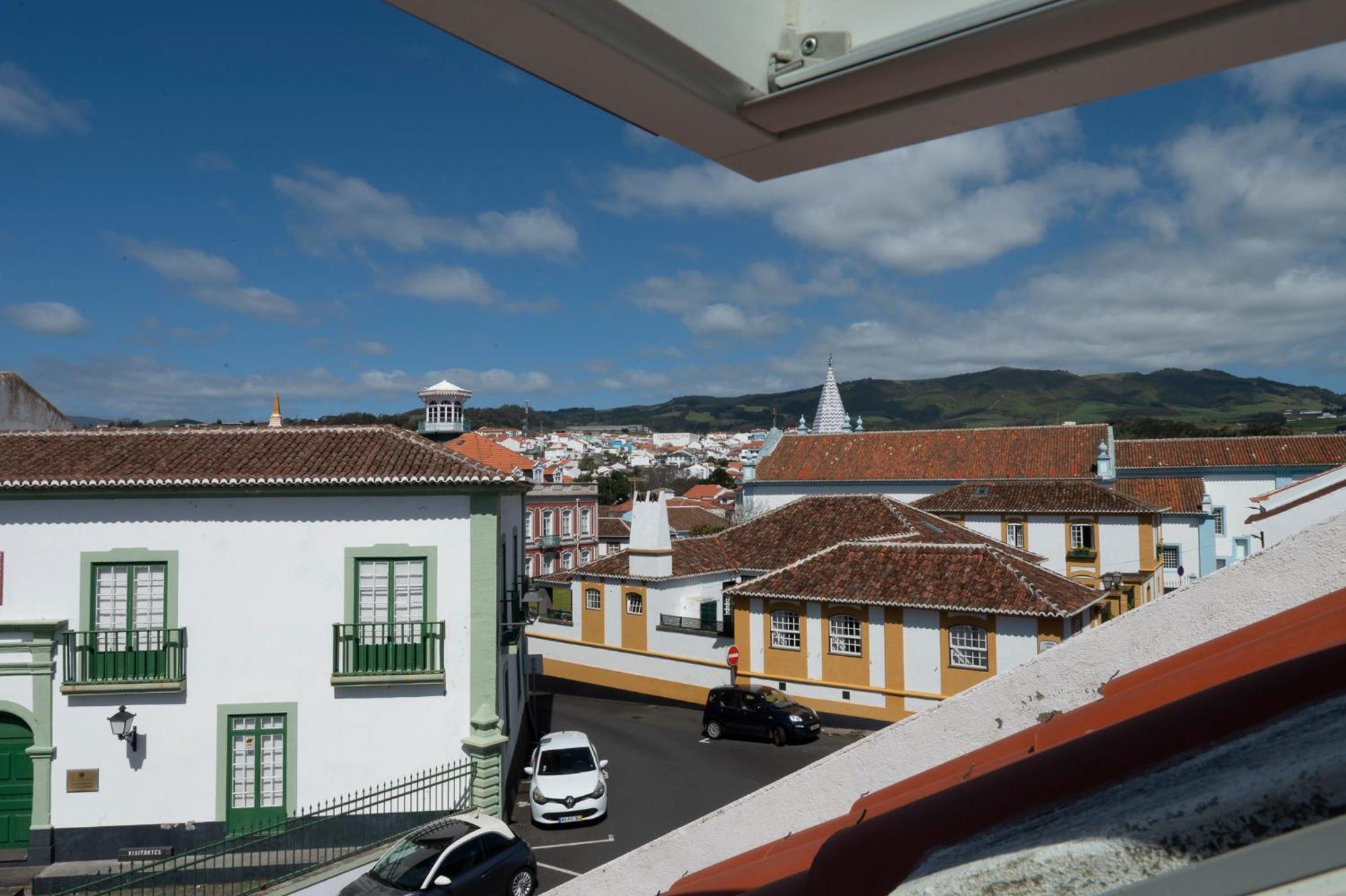Appartamento Casa Dos Remedios Angra do Heroísmo Esterno foto